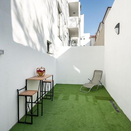 Central Apartment Diamond Bucarest Esterno foto